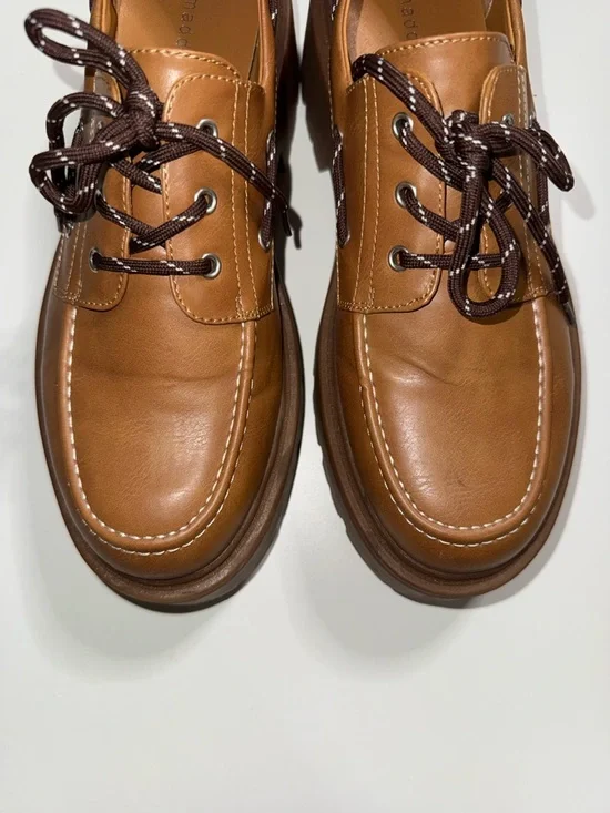 Madden Girl Women’s Caden Platform Lace-Up Lug-Sole Loafers - Picture 6 of 6